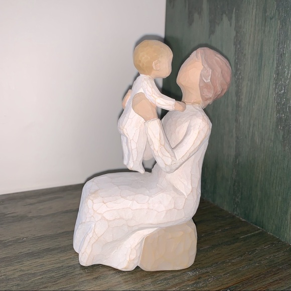 FLAWED Vintage Willow Tree Grandmother